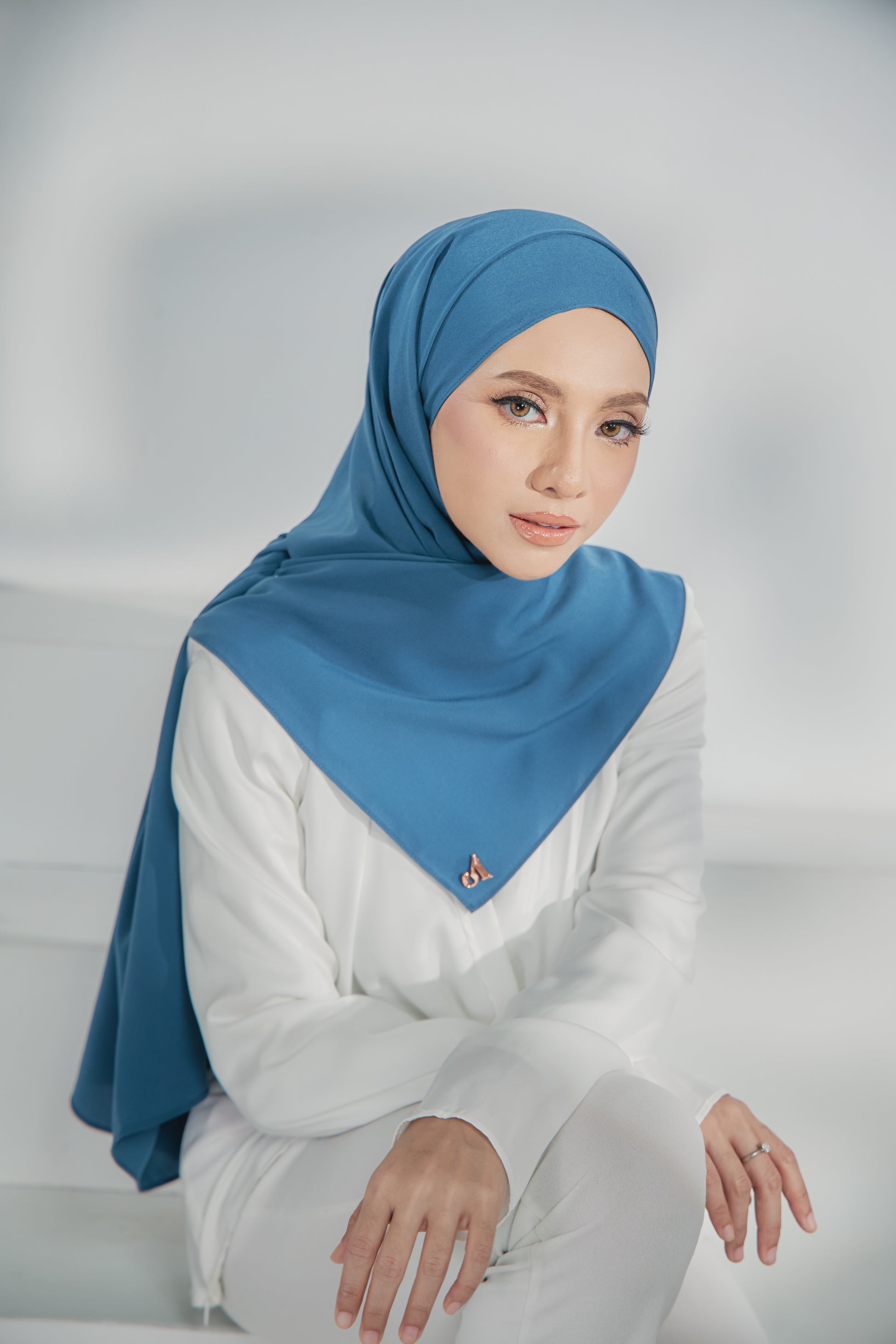 Ayu Dark Blue (Shawl)