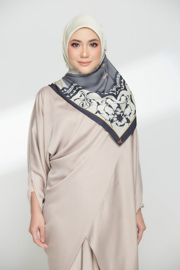 Grey (Bawal)