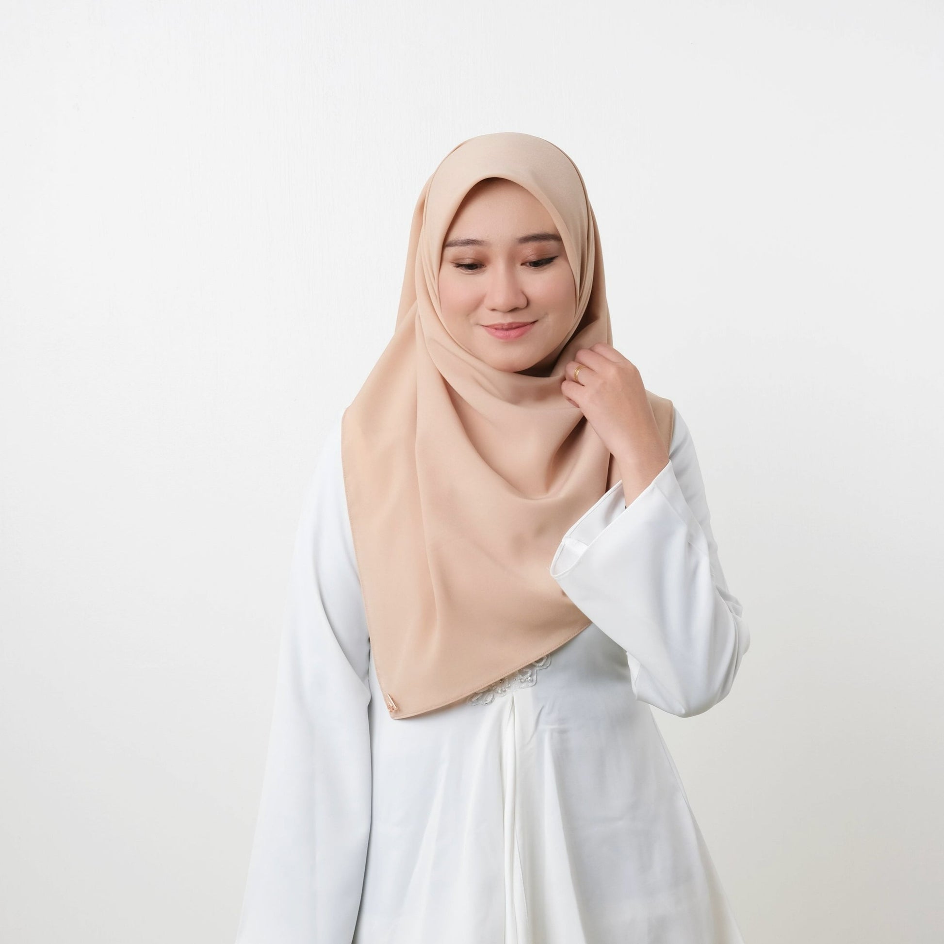 Ayu Brush (Bawal)
