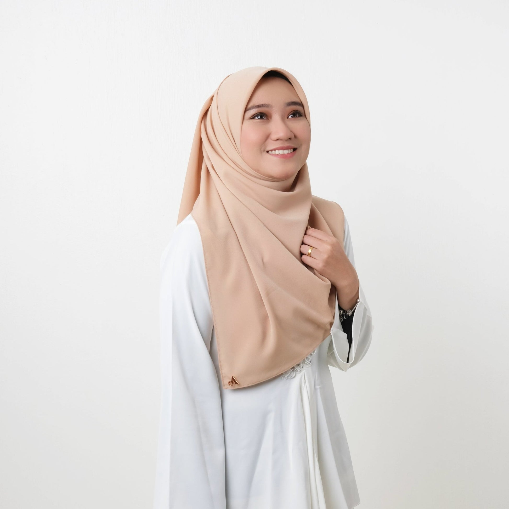 Ayu Brush (Bawal)