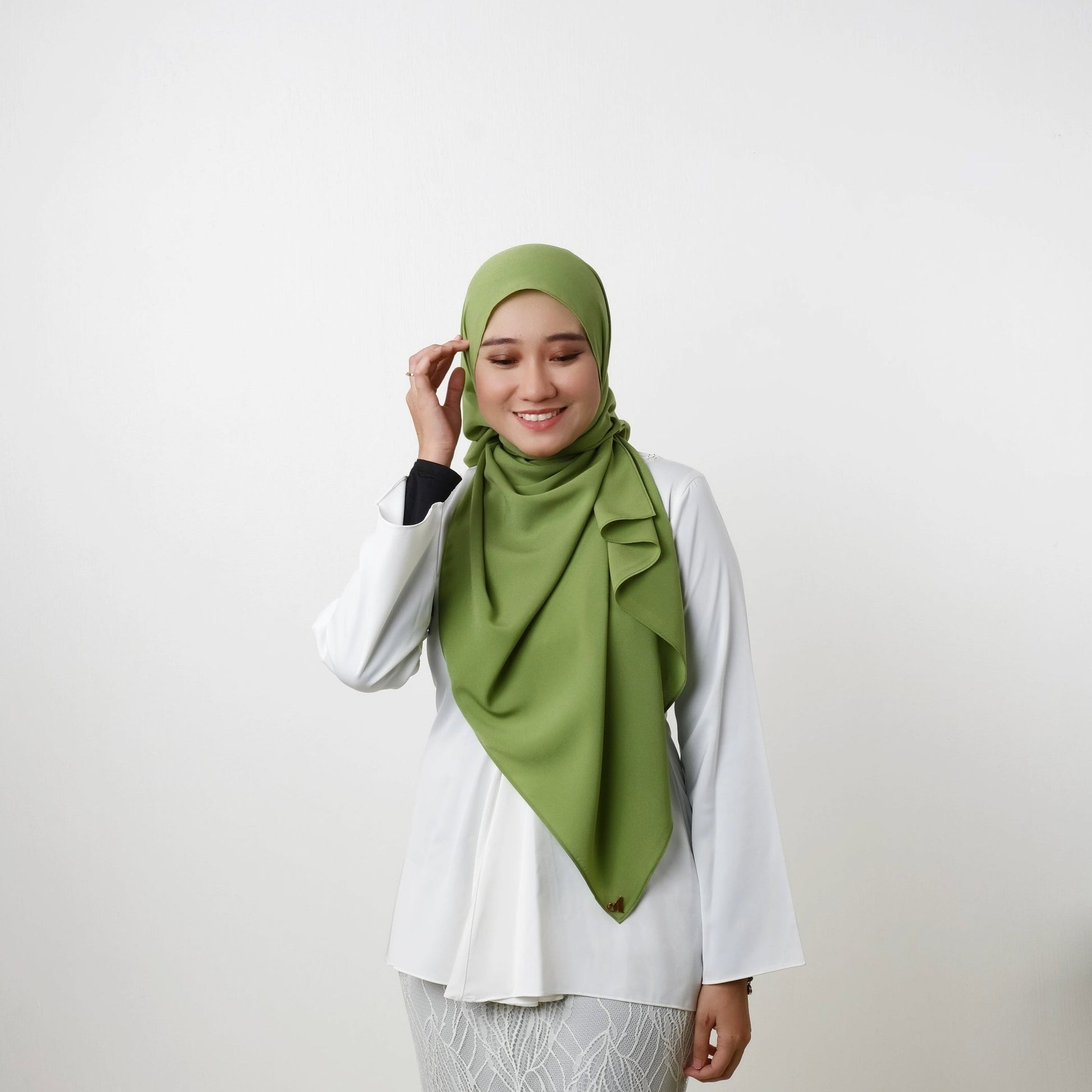 Ayu Forest Green (Shawl)