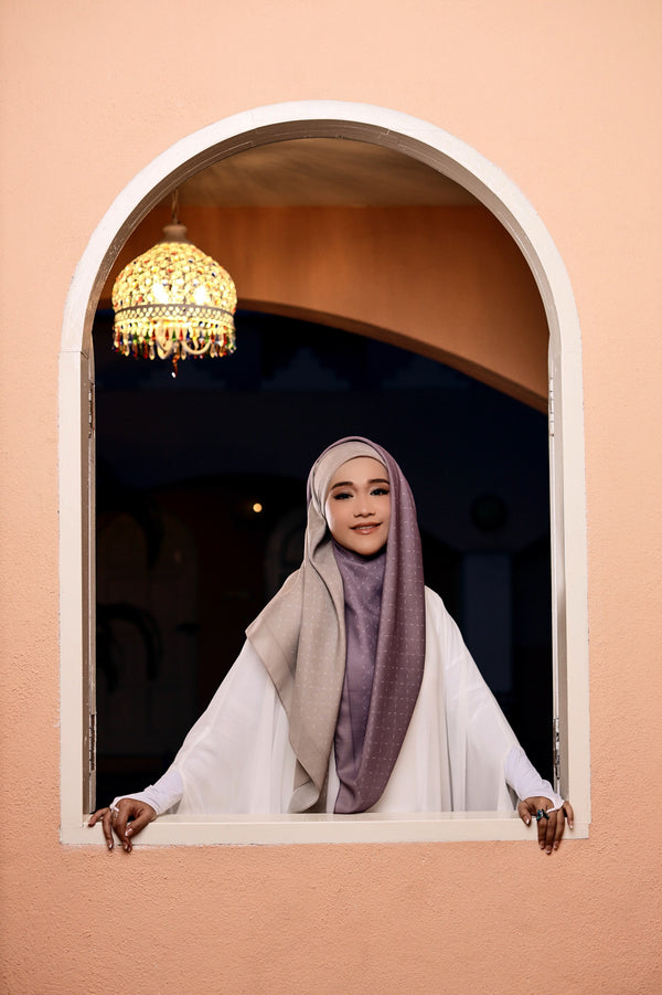 Light Brown (Bawal)