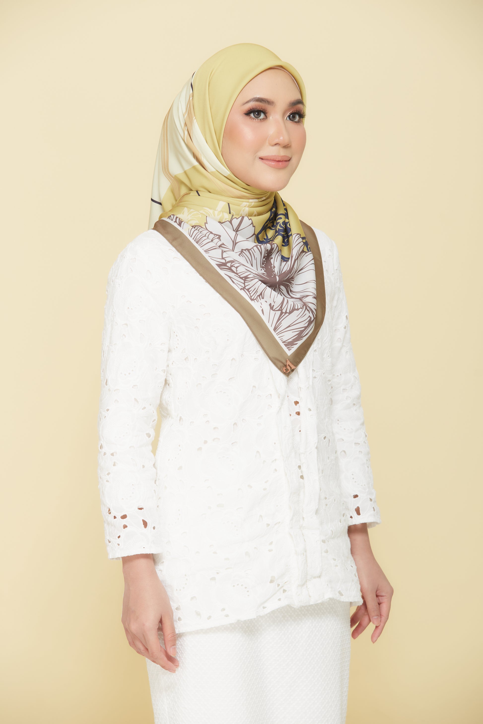 Wau Bulan (Bawal)