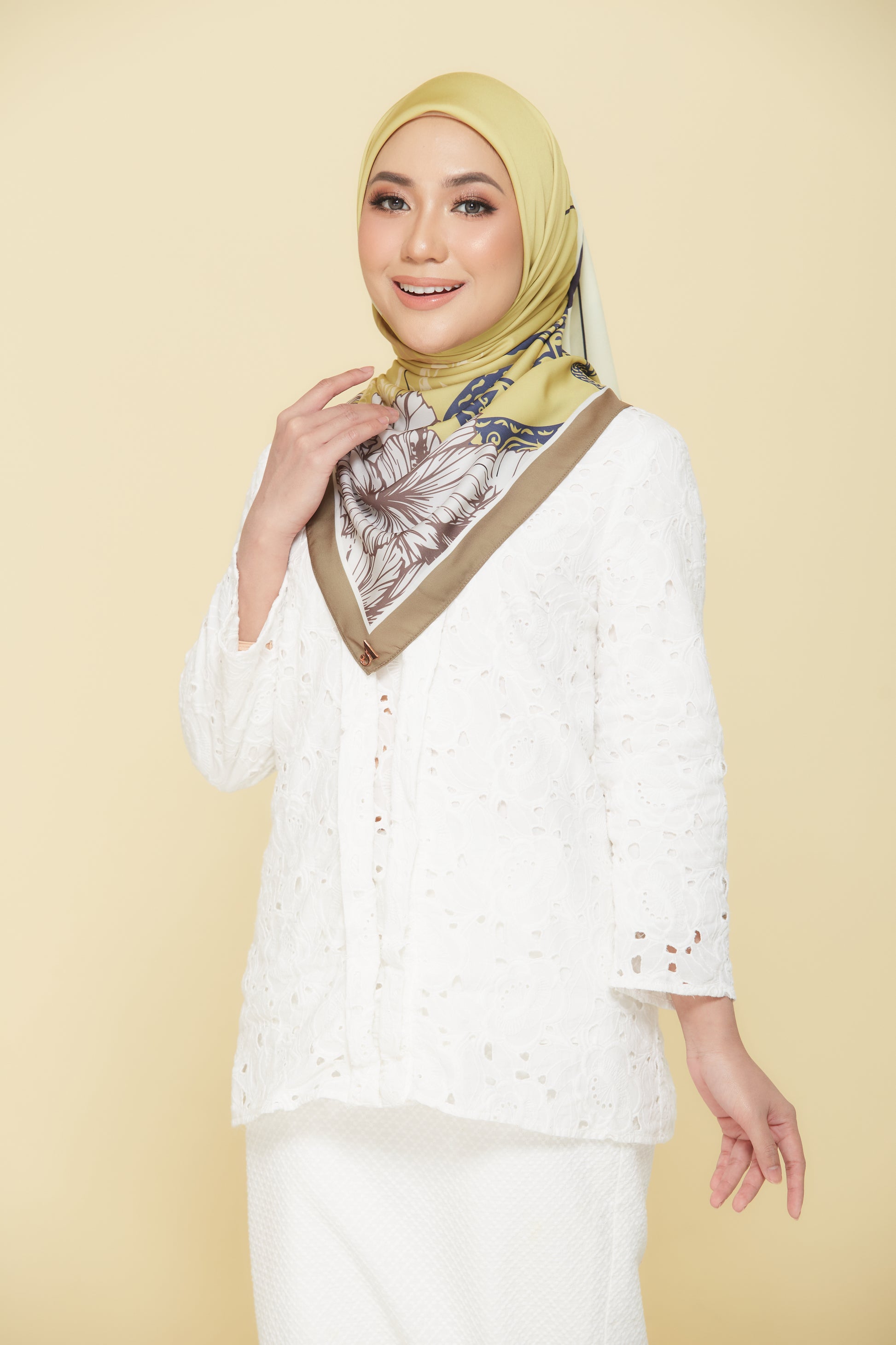 Wau Bulan (Bawal)
